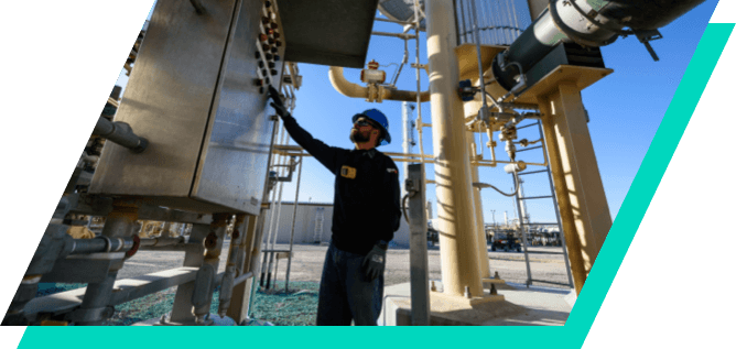 Kinetik employee working at the Pecos Bend facility